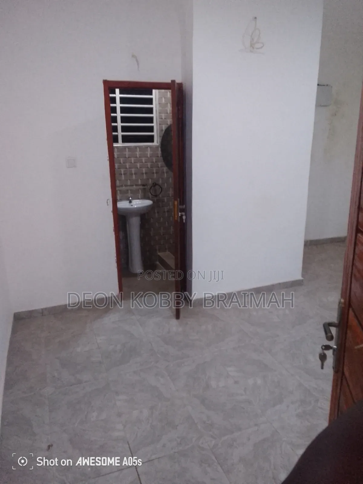 2bdrm Apartment in Right Properties, New Legon for rent