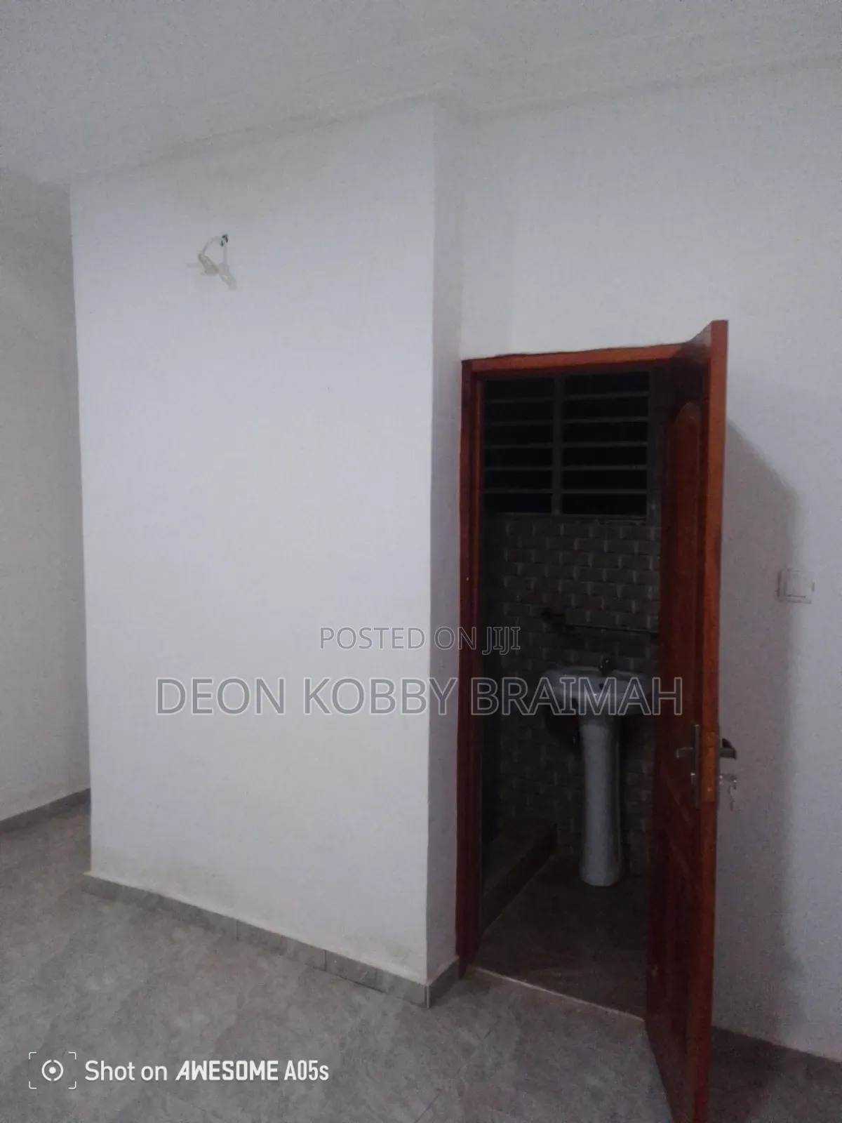 2bdrm Apartment in Right Properties, New Legon for rent