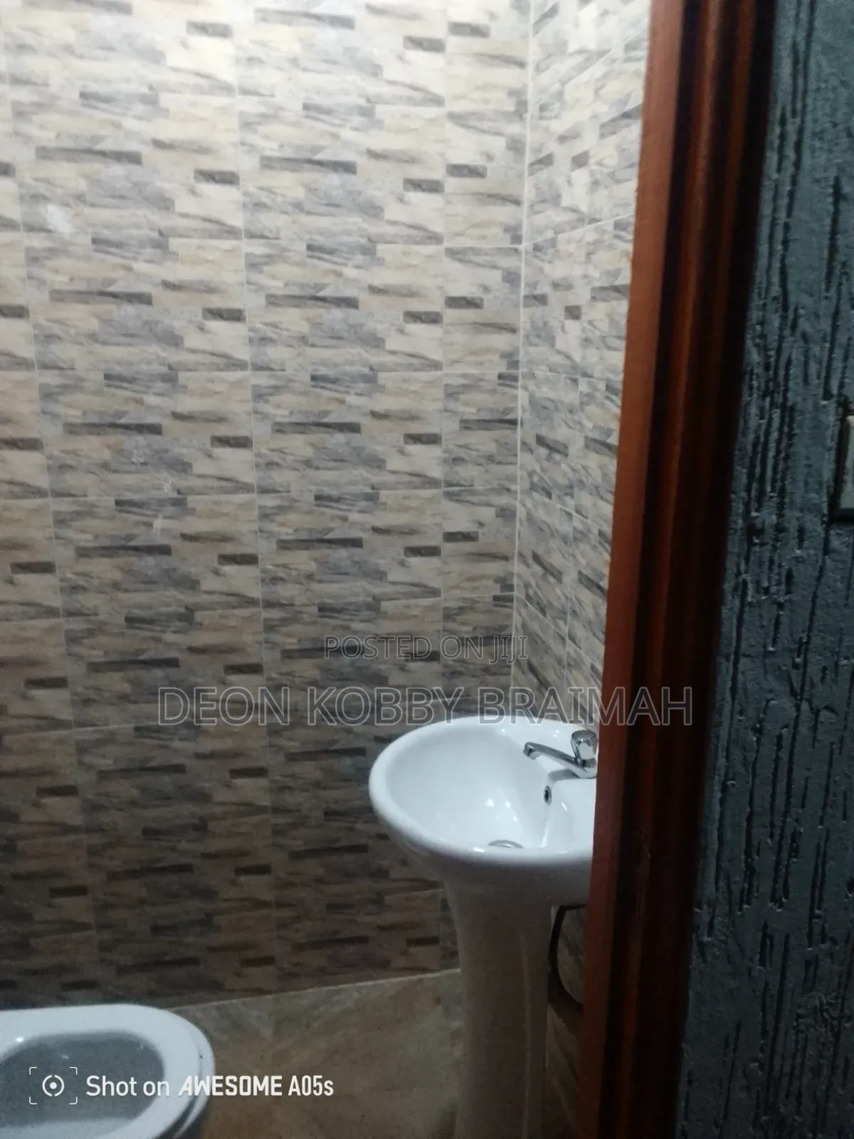 2bdrm Apartment in Right Properties, New Legon for rent