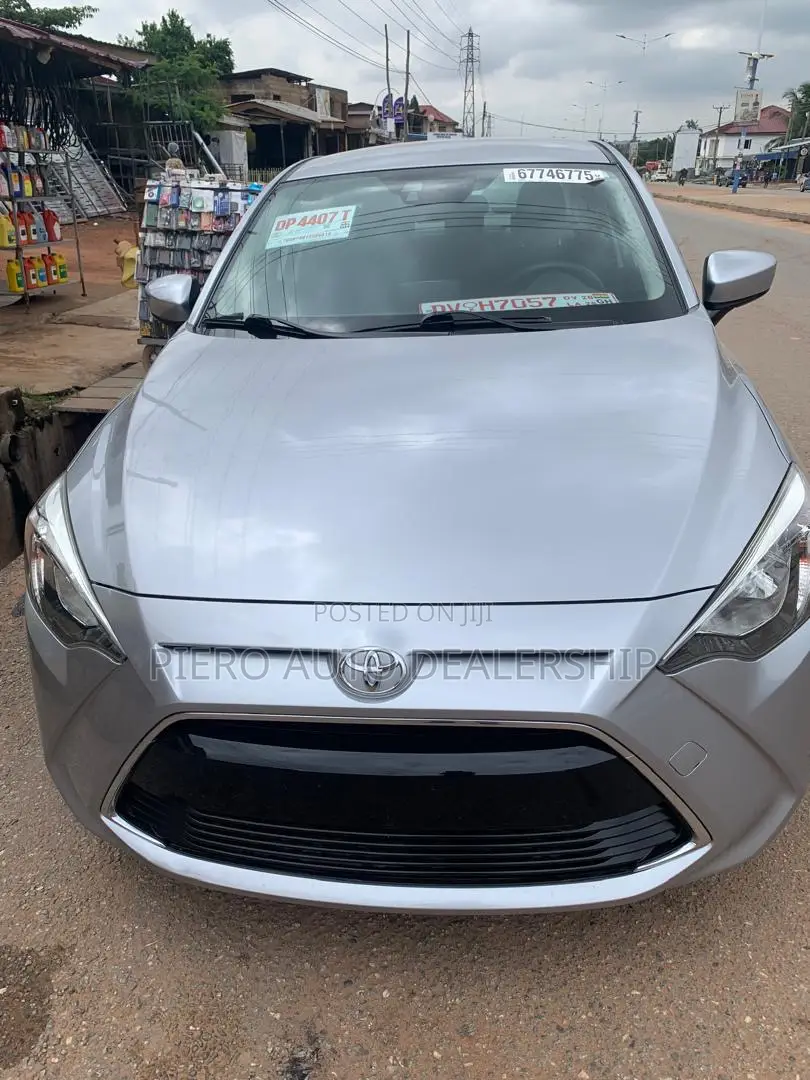 Toyota Yaris iA 1.5 FWD 2018 Silver
