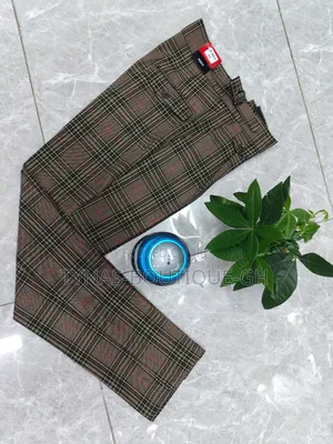Material Trousers in Sizes
