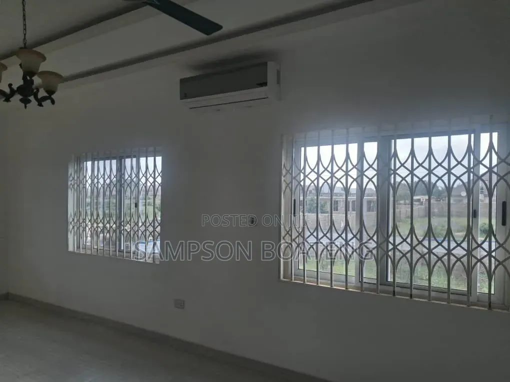 2bdrm Apartment in Charity Hill, Community 25 for rent