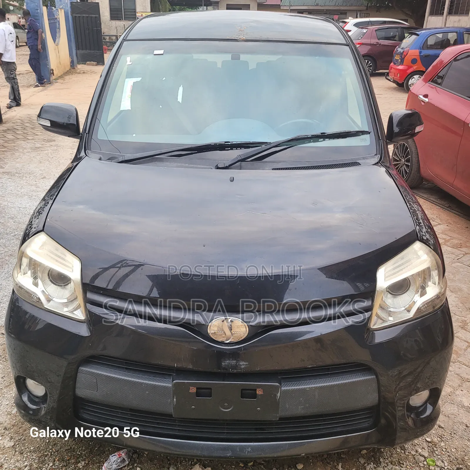 Toyota Sienta 1.5 AWD 2014 Black