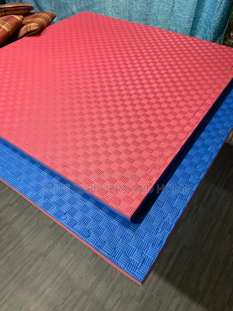 Gym / Floor Mats -105x105cm (Heavy Duty Thick )