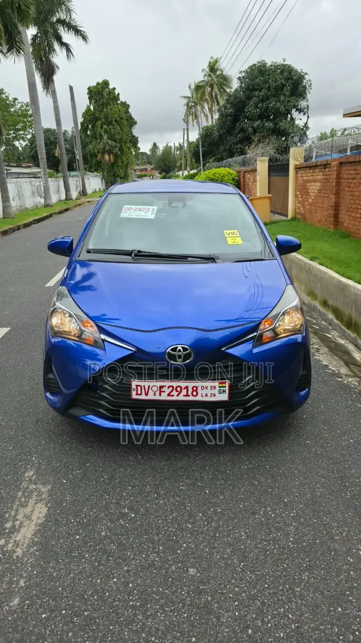 Toyota Yaris 2019 Blue