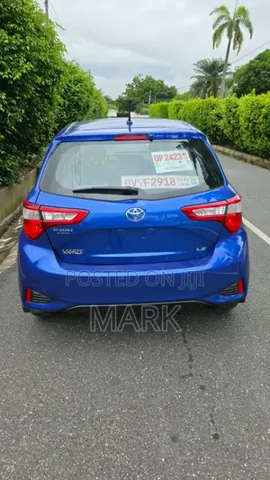 Toyota Yaris 2019 Blue