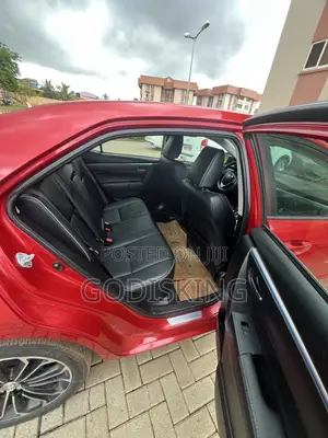 Toyota Corolla S Plus 4dr Sedan (1.8L 4cyl CVT) 2016 Red