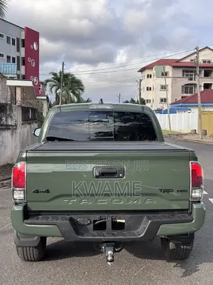 Toyota Tacoma TRD Pro Double Cab 5' Bed V6 AT 2023 Green