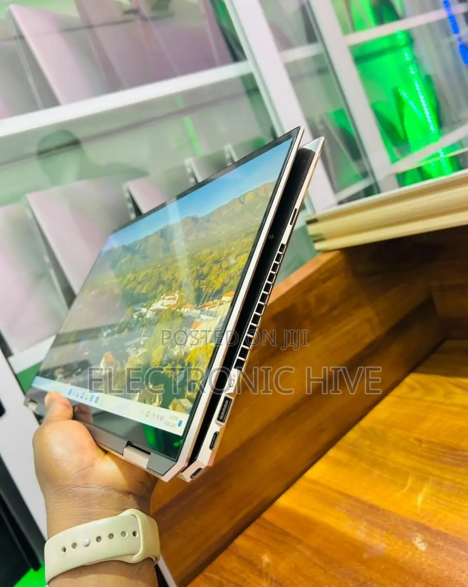 Laptop HP Spectre 16GB Intel Core i7 SSD 1T