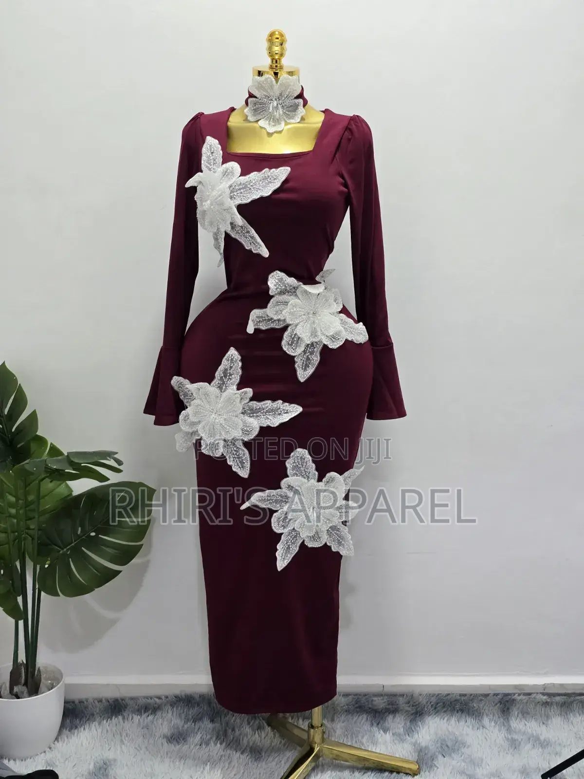 A Very Beautiful Luxury Dress for All All Occasions