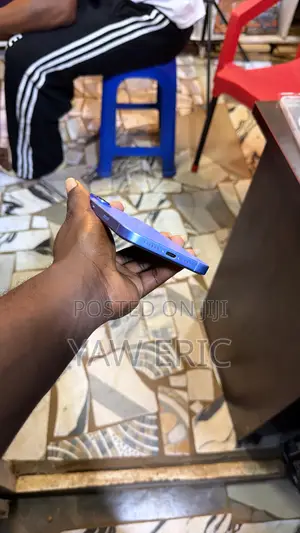 Apple iPhone 16 Plus 128 GB Blue