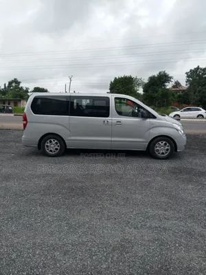 Hyundai Starex 2015 Silver