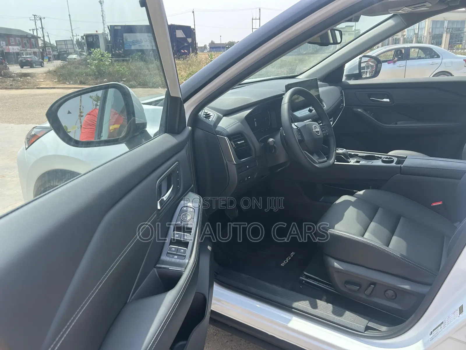 Toyota Camry SE 2022 Silver