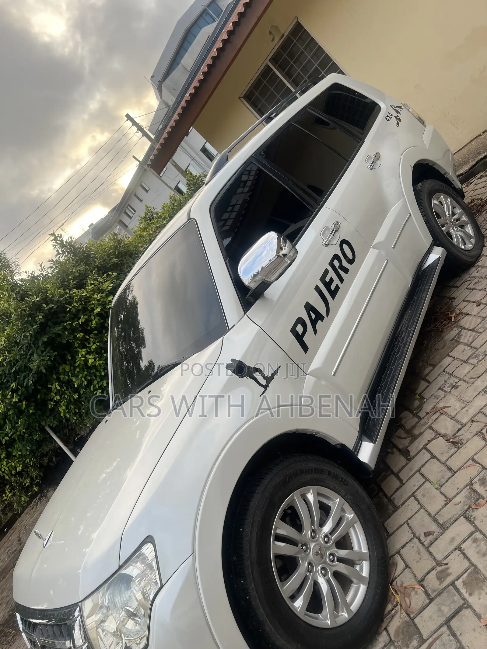 Mitsubishi Pajero V80 3.8 V6 GLS 2019 White