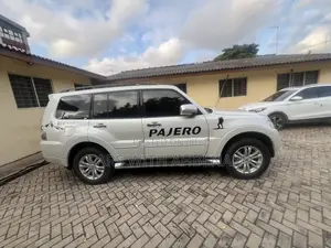 Mitsubishi Pajero V80 3.8 V6 GLS 2019 White