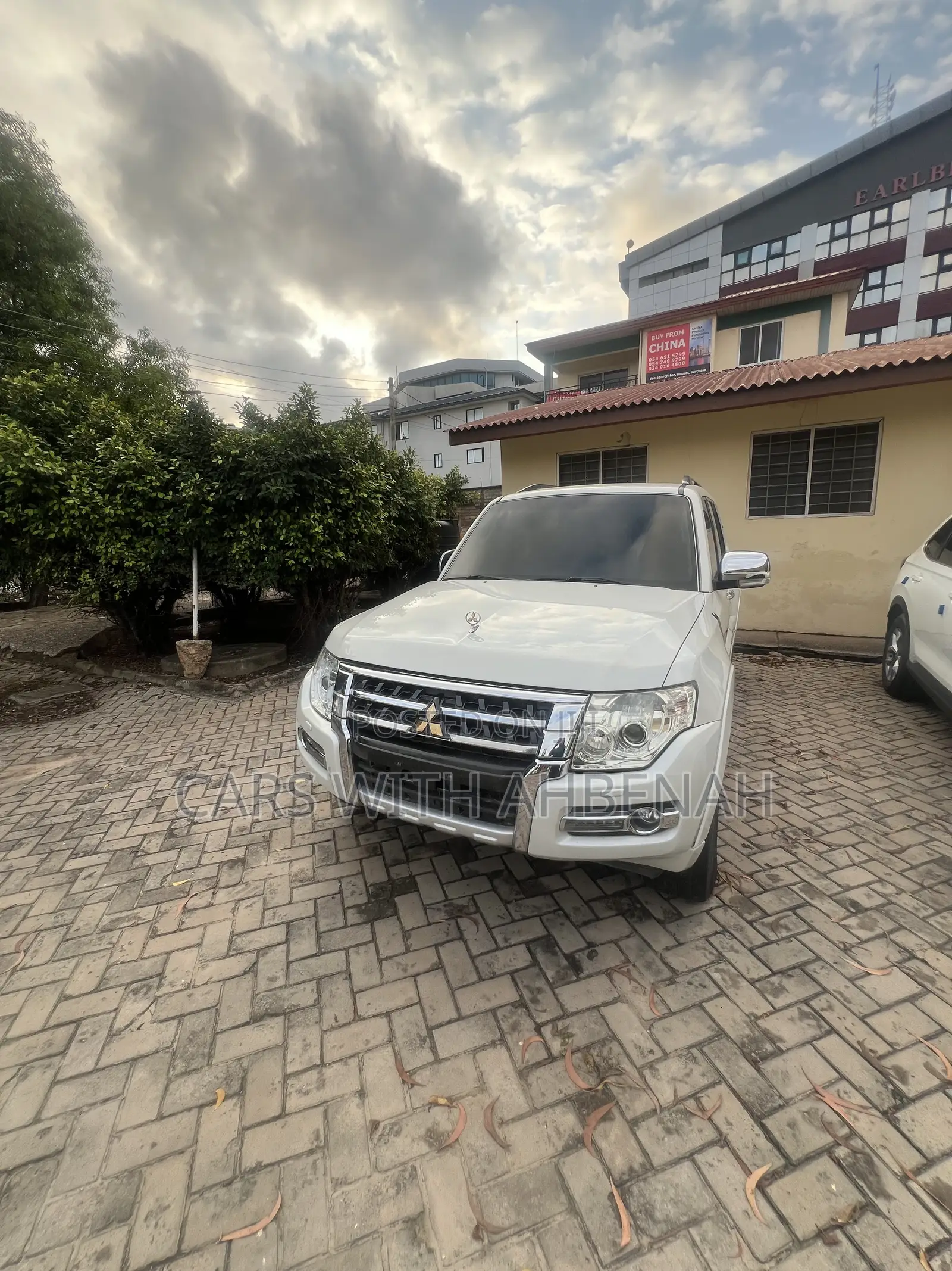 Mitsubishi Pajero V80 3.8 V6 GLS 2019 White