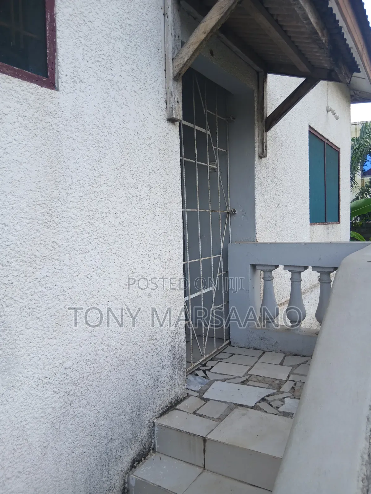 1bdrm Apartment in Achimota, School Area for rent