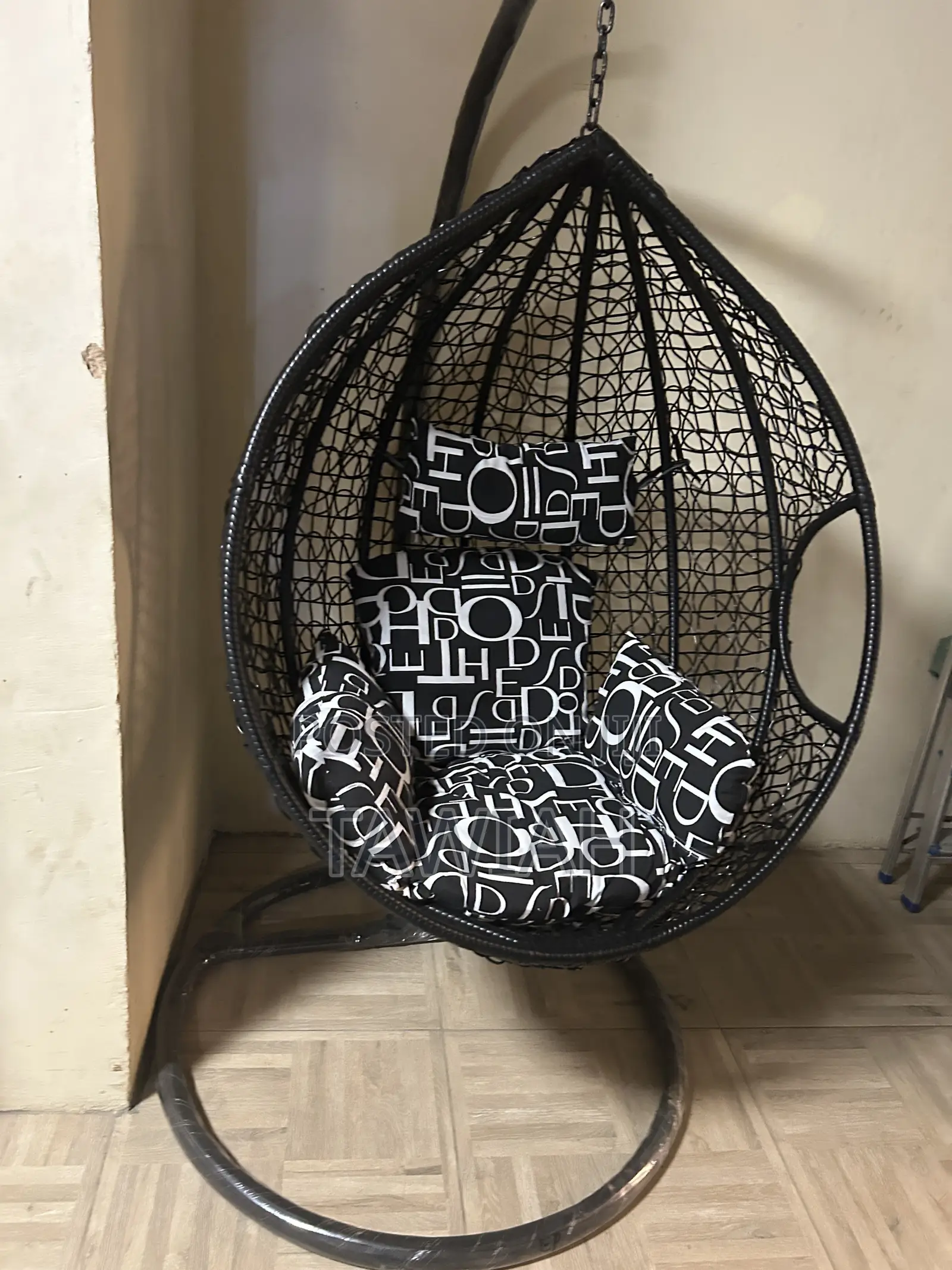 Swing Single Chair