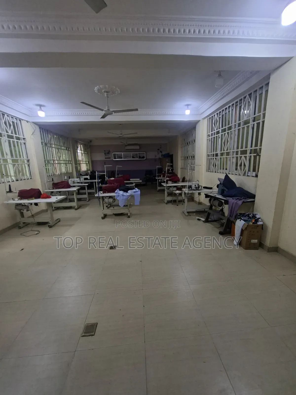 Office Space for Rent at Dome K. Boat