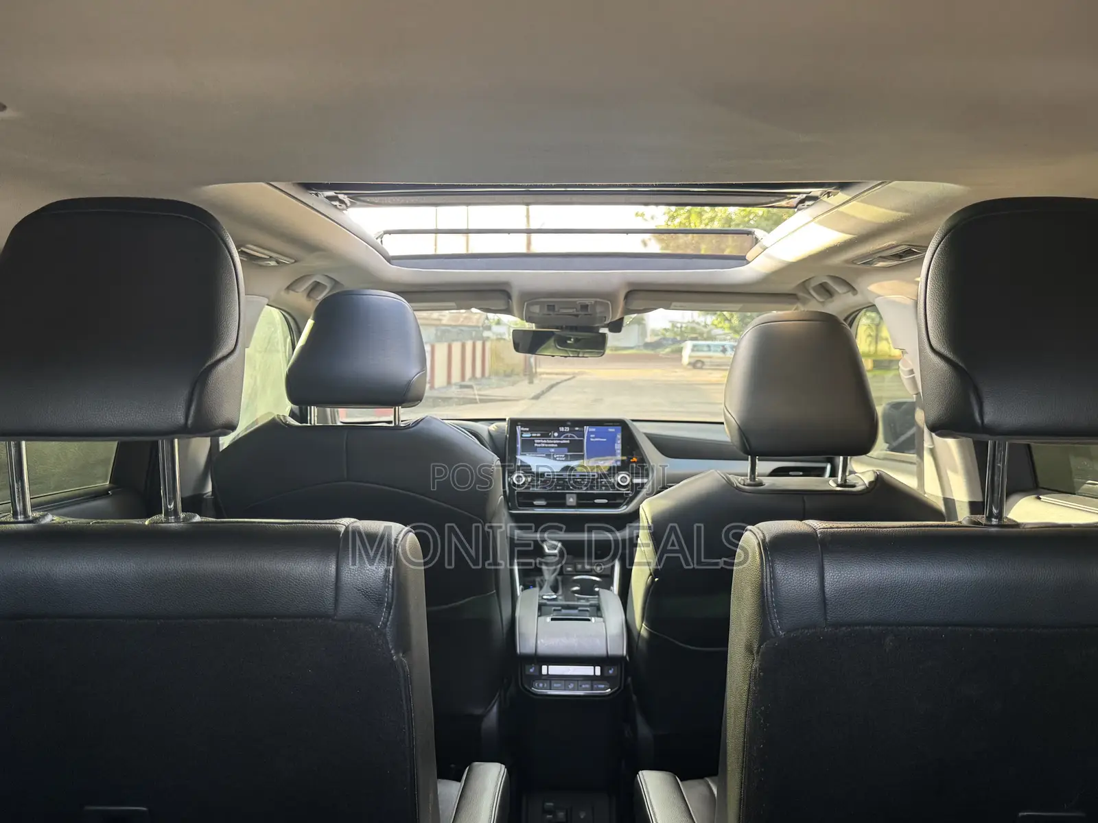 Toyota Highlander Platinum 2021 Silver