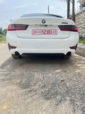BMW 330i 2020 White