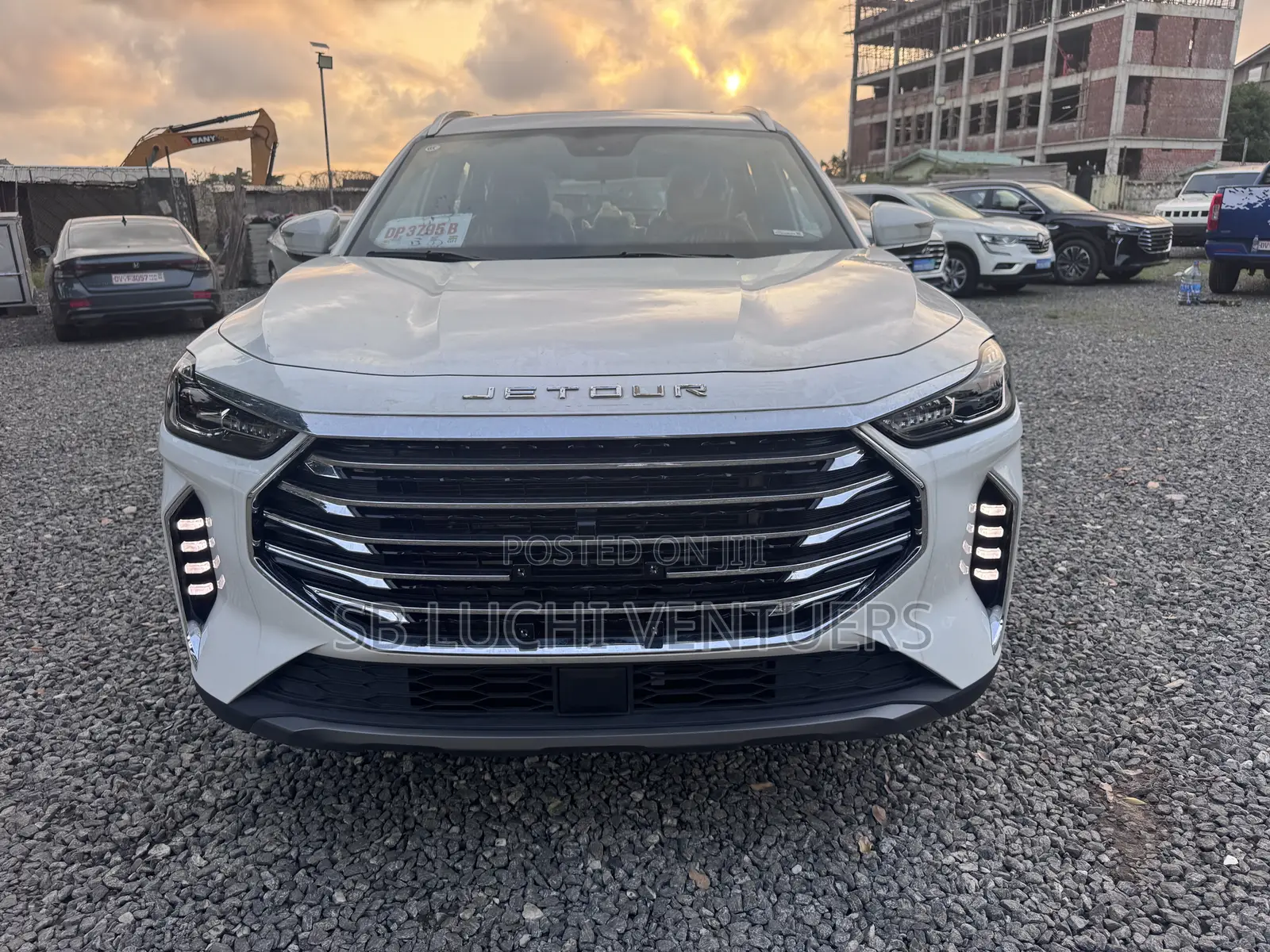 Jetour X70 1.5 7-Seater FWD 2022 White