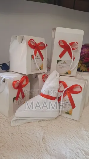 Mug and Facetowel Box