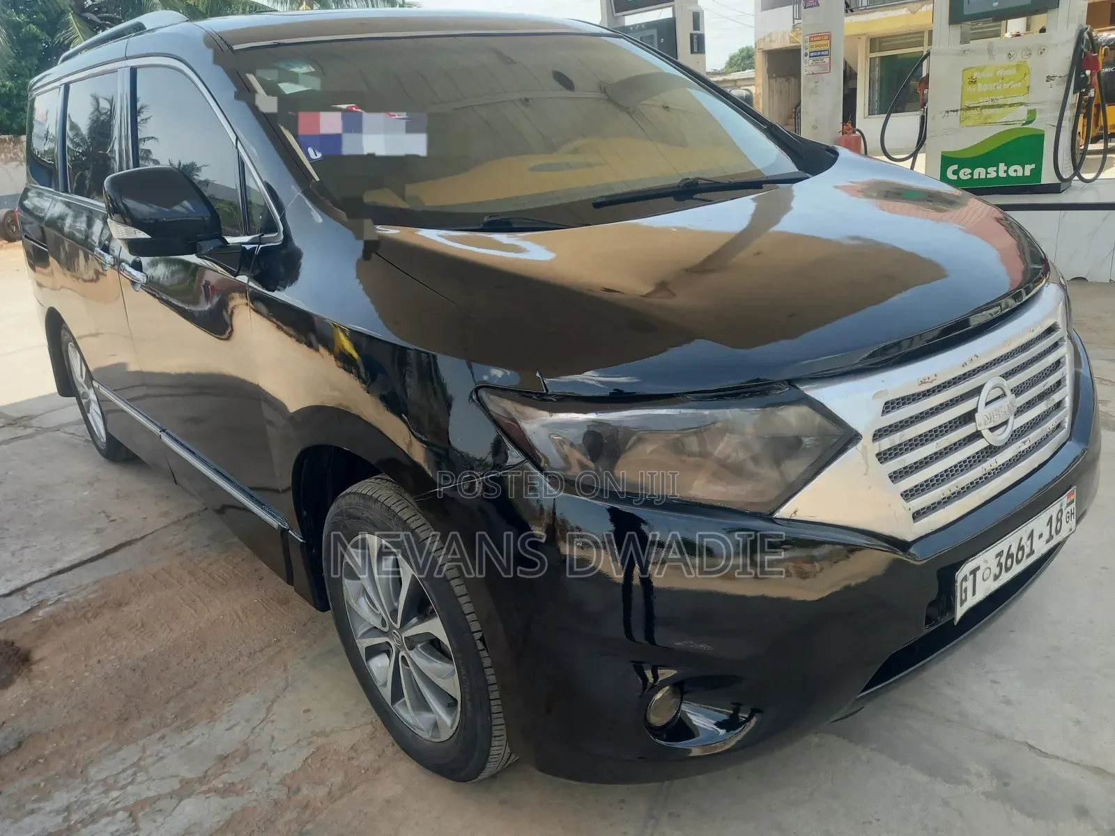 Nissan Quest 2012 Black