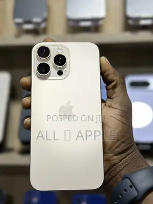 Apple iPhone 16 Pro Max 512 GB Gold