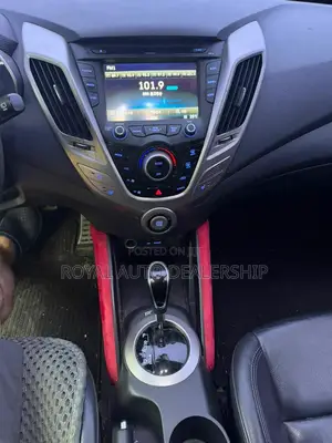 Hyundai Veloster Turbo 2013 Yellow