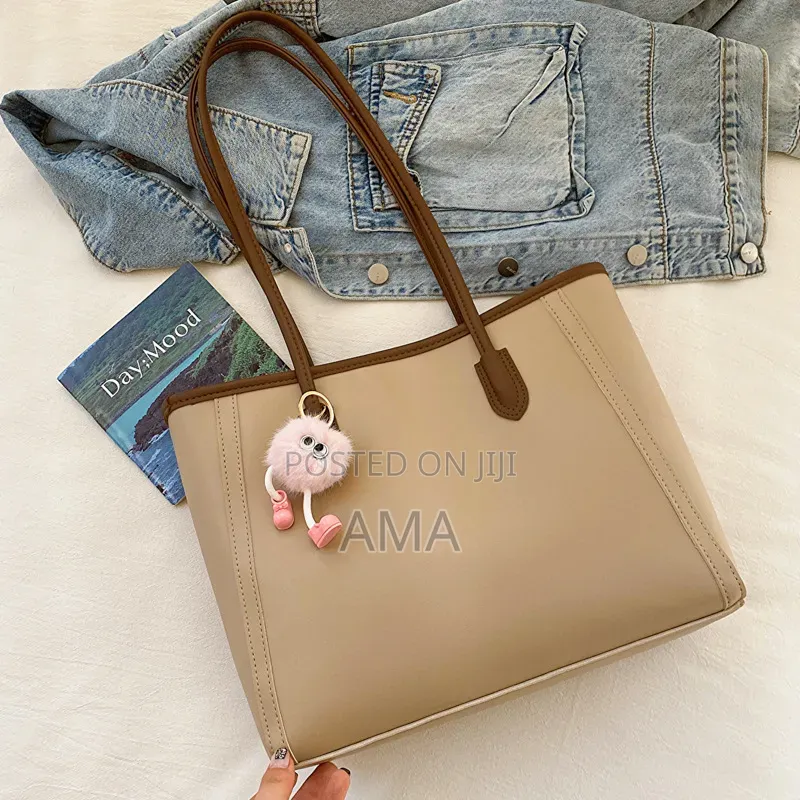 Ladies Bag Available for Sale Right Here in Cape Coast