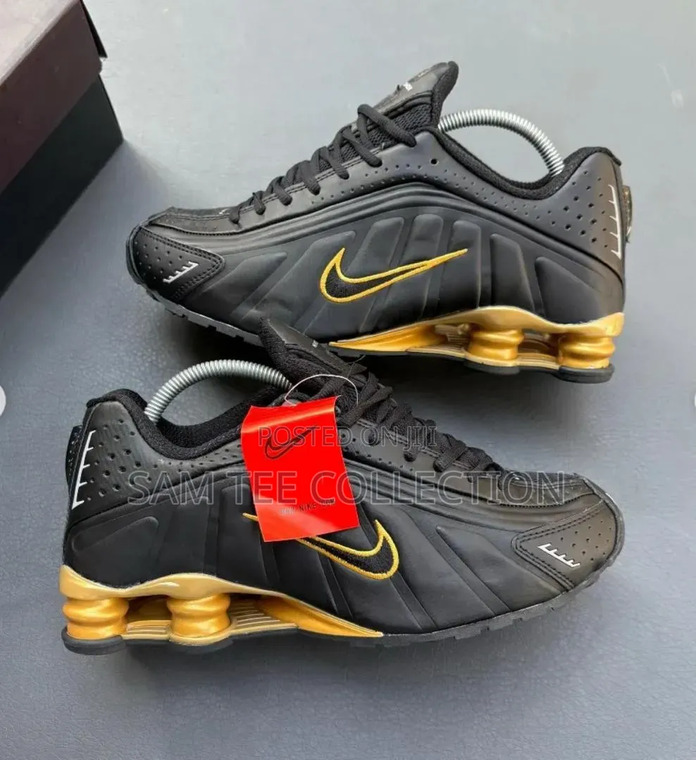 Nike Shox R4