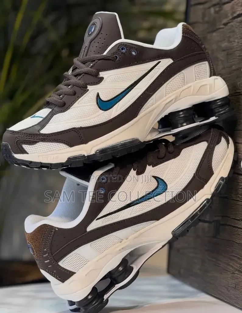 Nike Shox R4