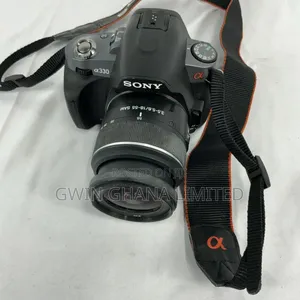 Sony Alpha 330 A330 DSLR Camera With 18-55mm F3.5-5.6 Lens