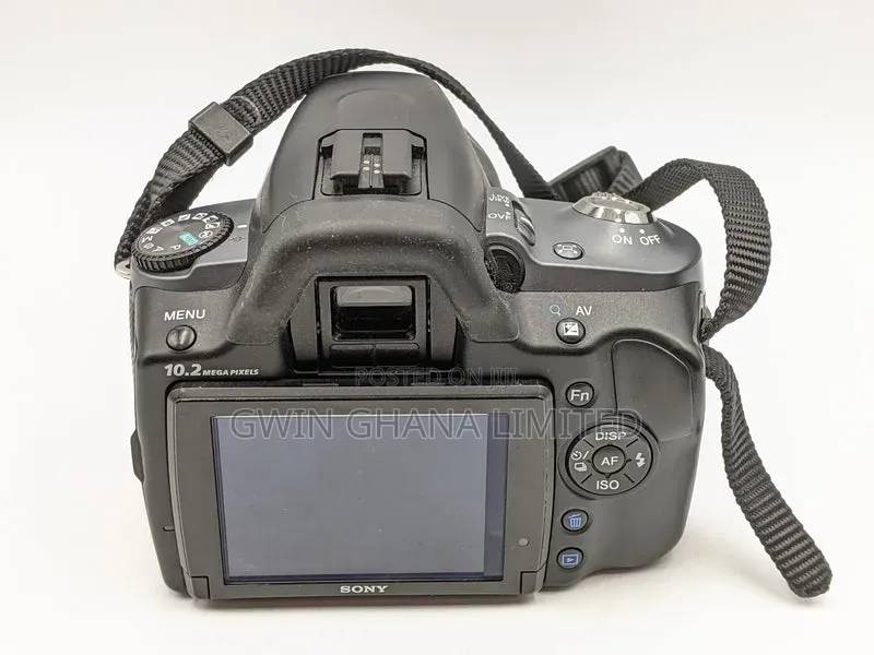 Sony Alpha 330 A330 DSLR Camera With 18-55mm F3.5-5.6 Lens