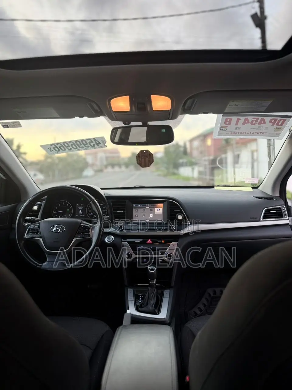 Hyundai Elantra Limited Sedan FWD (2.0L 4cyl 6A) 2017 White