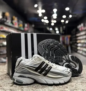 Pharrell Williams X Adidas Adistar Jellyfish. Greyblack and Orangegrey