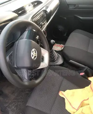 Toyota Hilux Revo Double Cab Petrol 2.7 AWD 2020 White