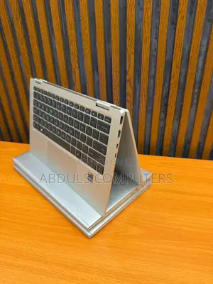 Laptop HP EliteBook 1040 G8 32GB Intel Core i7 SSD 512GB