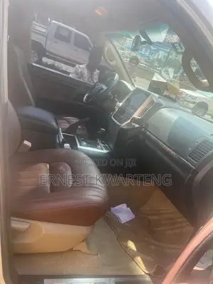 Toyota Land Cruiser 2014 Gray