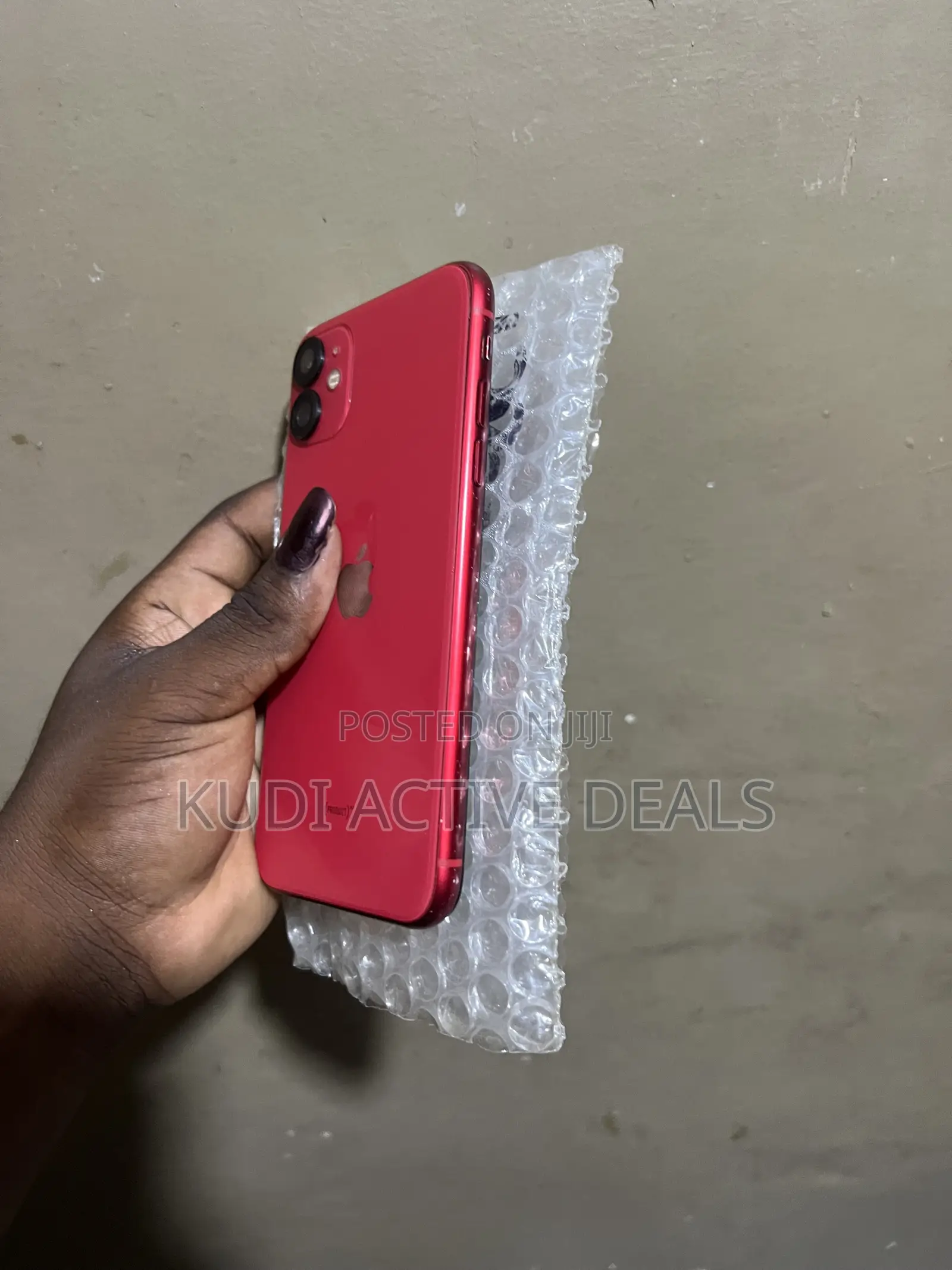 Apple iPhone 11 64 GB Red