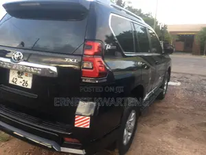 Toyota Land Cruiser Prado 2013 Black