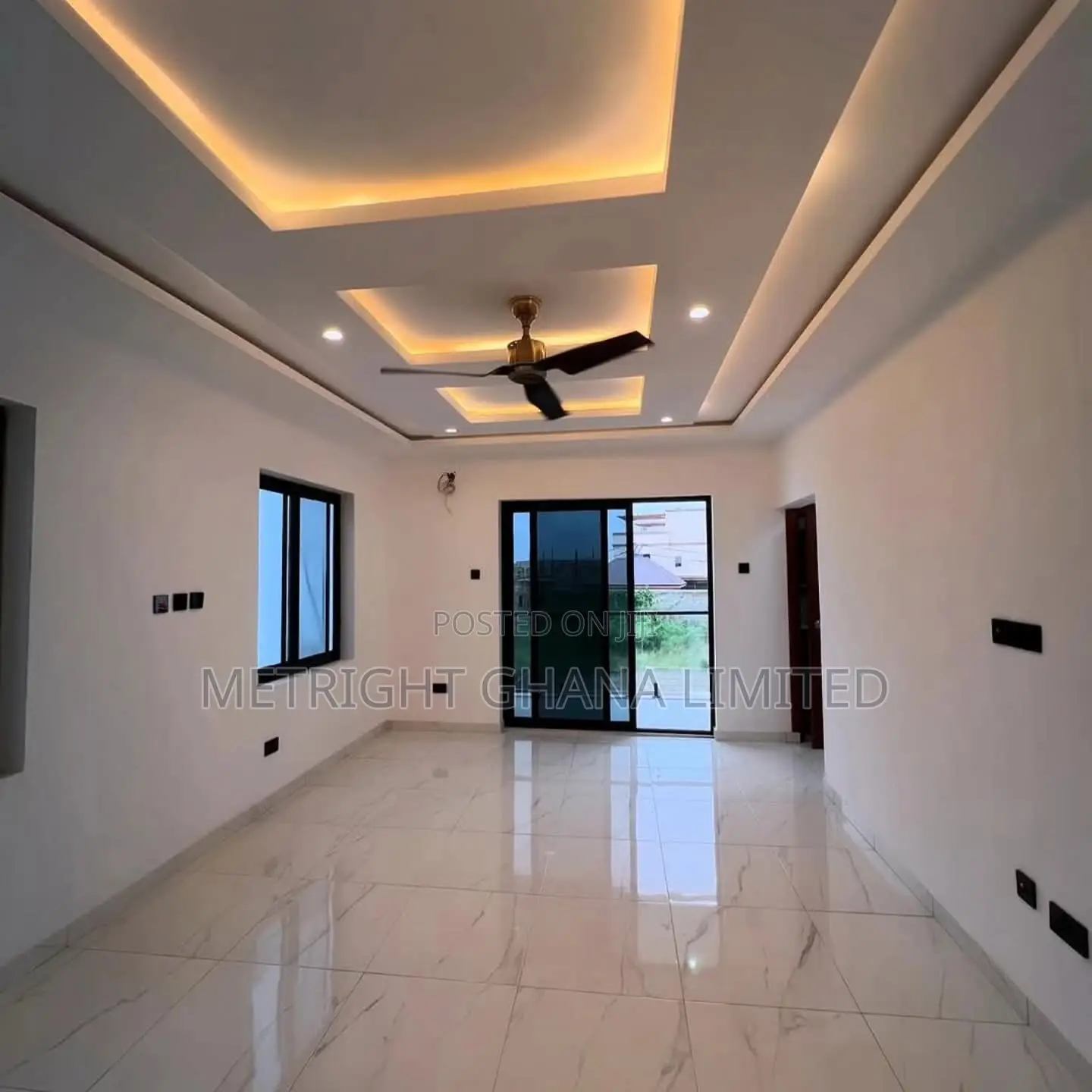 4bdrm House in Metright Properties, Accra Metropolitan for sale