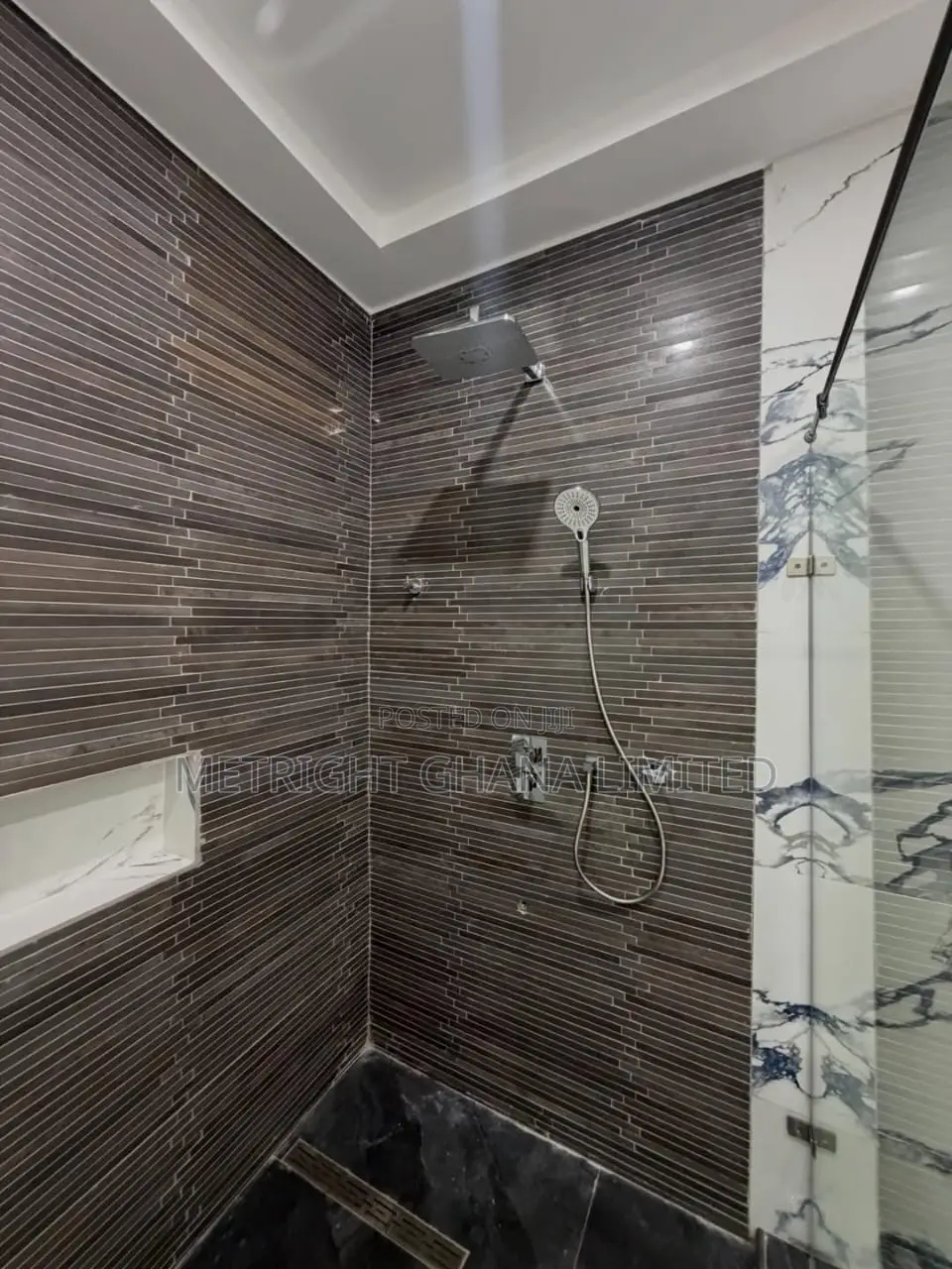 4bdrm House in Metright Properties, Accra Metropolitan for sale