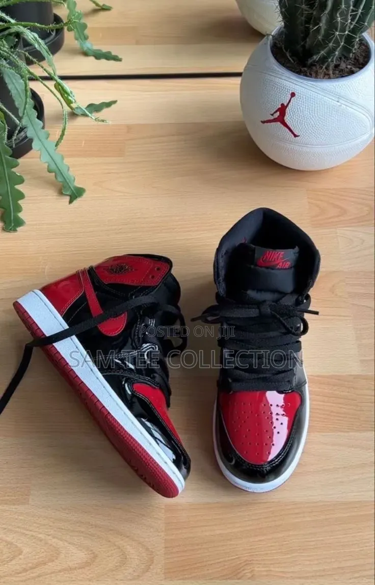 Nike Jordan 1 High Dunk. Original and Affordable