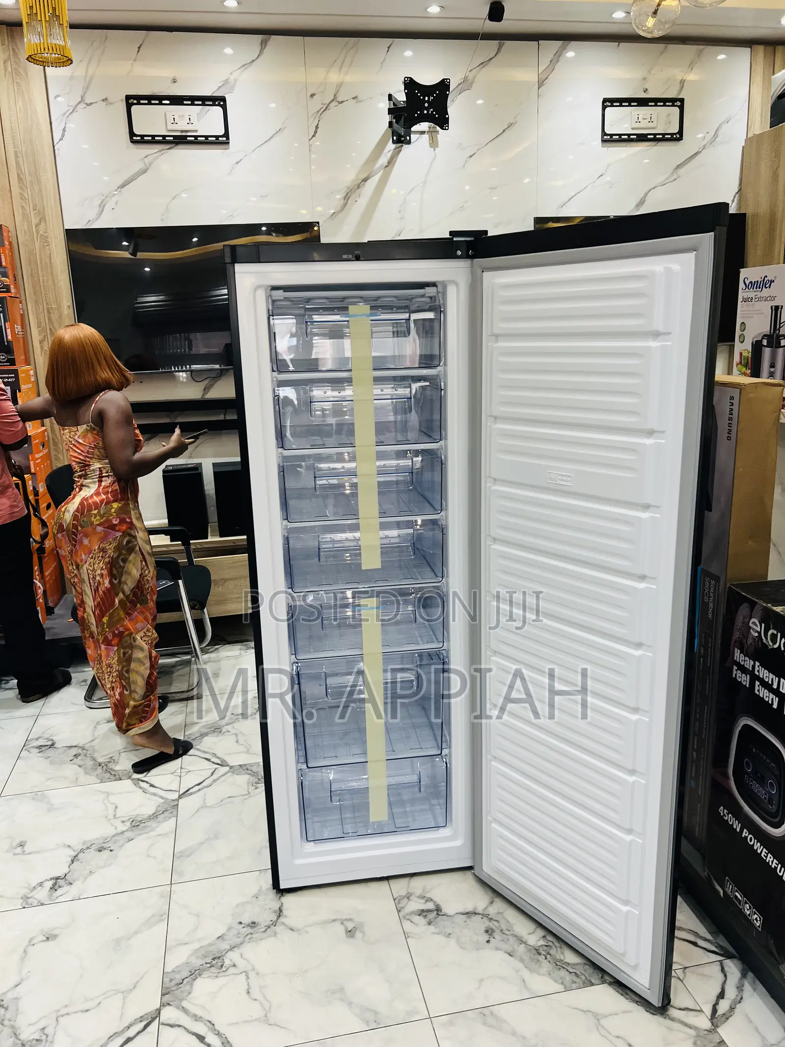 Premium Design Pearl Puf 370 225ltrs 1 Door Electric Standing Freezer