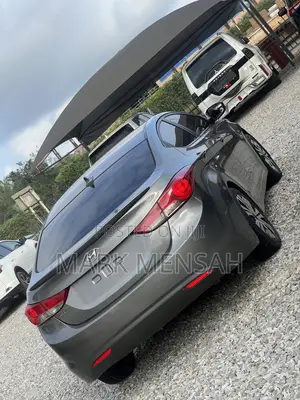 Hyundai Elantra 2012 Gray