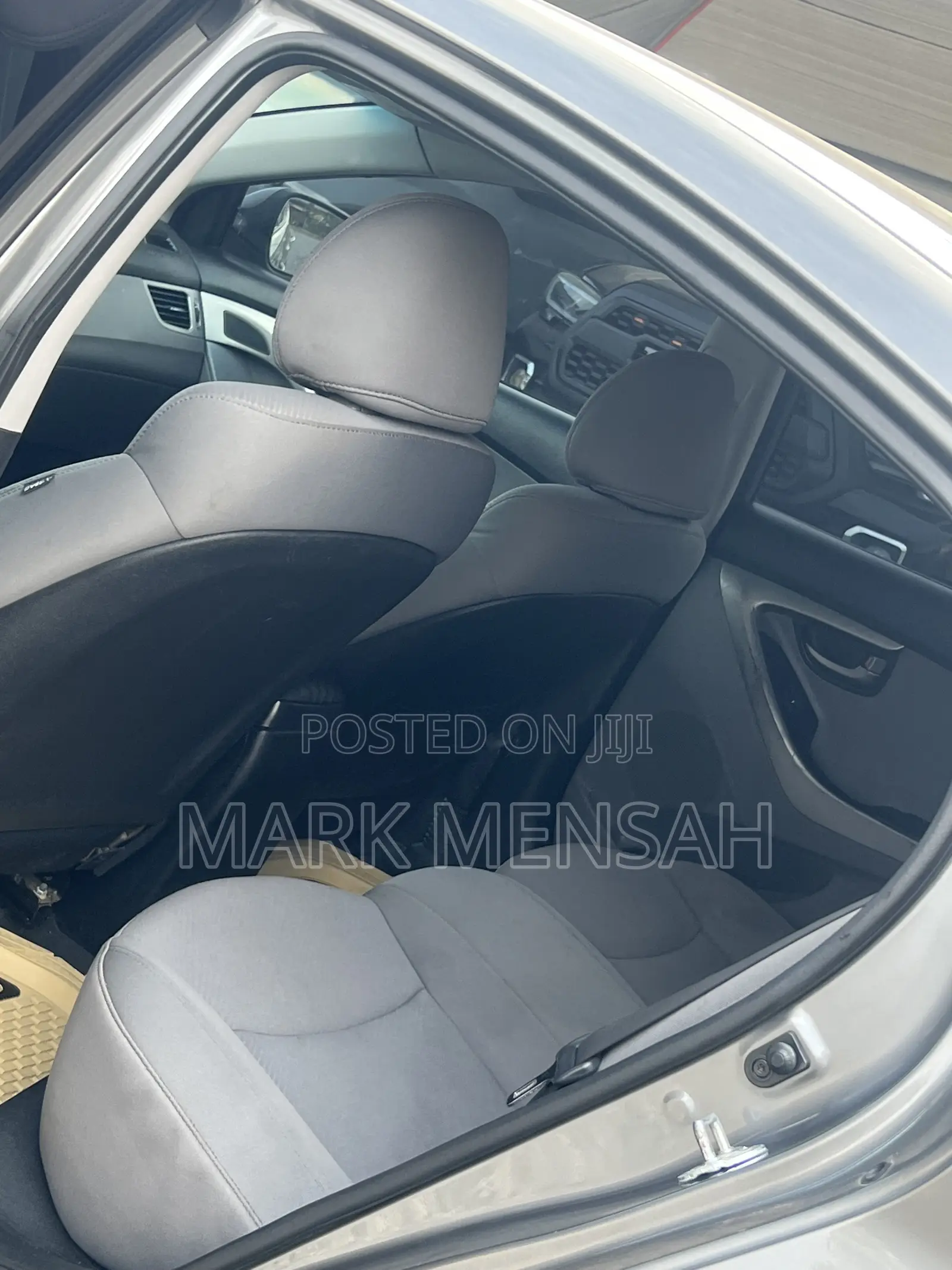Hyundai Elantra 2012 Gray