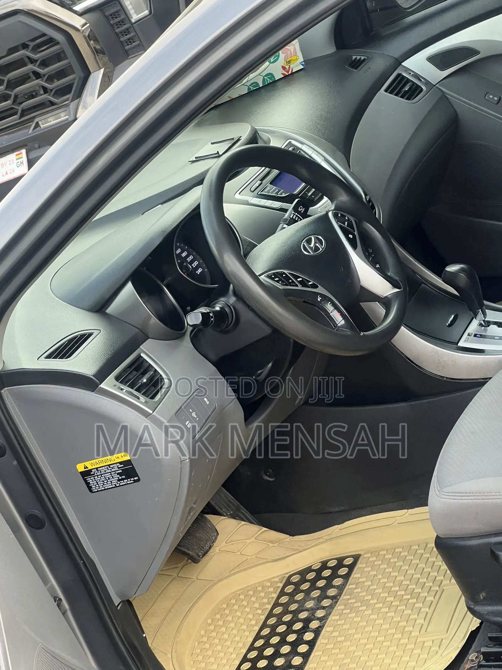 Hyundai Elantra 2012 Gray