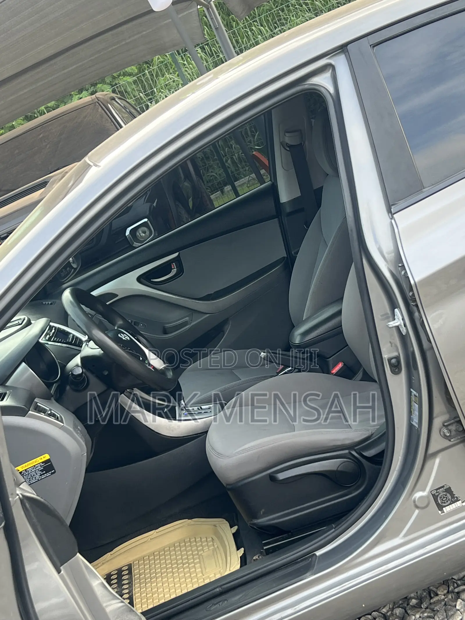 Hyundai Elantra 2012 Gray